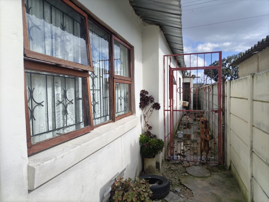 3 Bedroom Property for Sale in Kalkfontein Western Cape